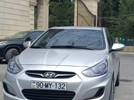 Hyundai Accent 2012