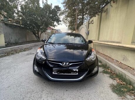 Hyundai Elantra 2011