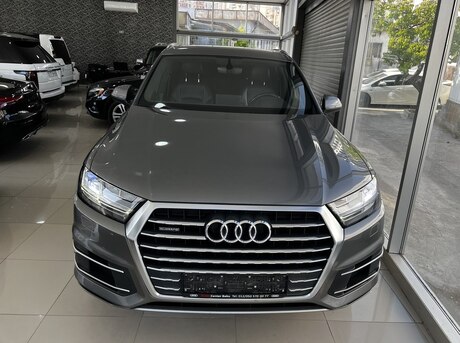 Audi Q7 2017