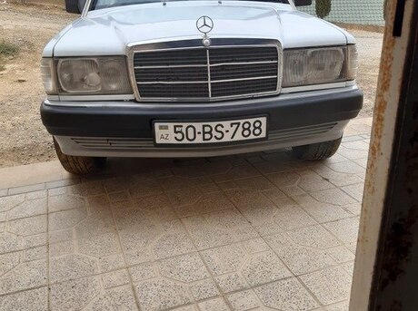 Mercedes 190