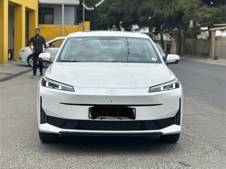 Changan Qiyuan A05 2025
