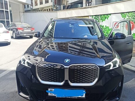 BMW  2024