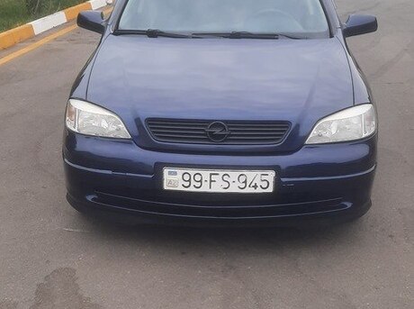 Opel Astra 2000