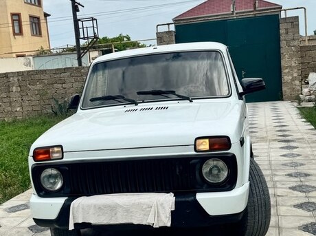 LADA (VAZ) Niva 2013