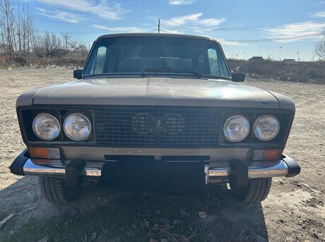 LADA (VAZ) 2106 1988