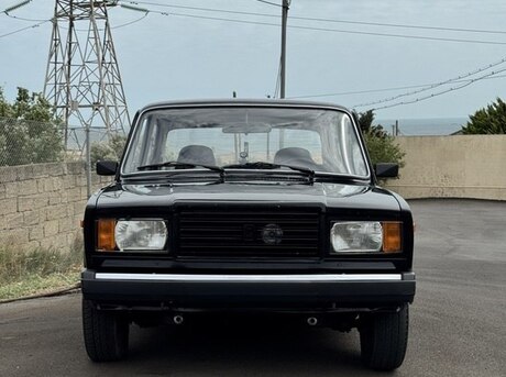 LADA (VAZ) 2107 2010