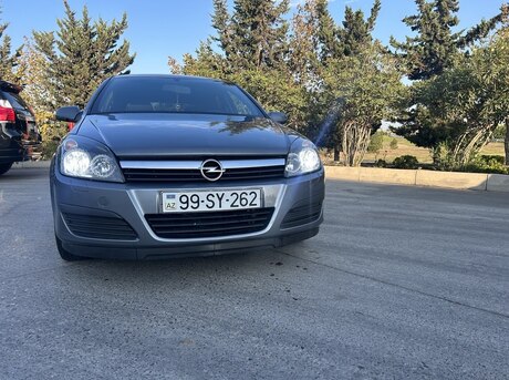 Opel Astra 2005