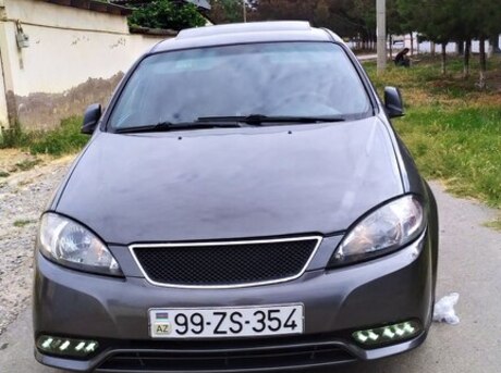 Daewoo Gentra 2014