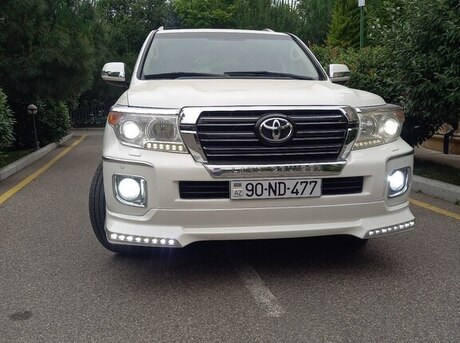 Toyota Land Cruiser 2012