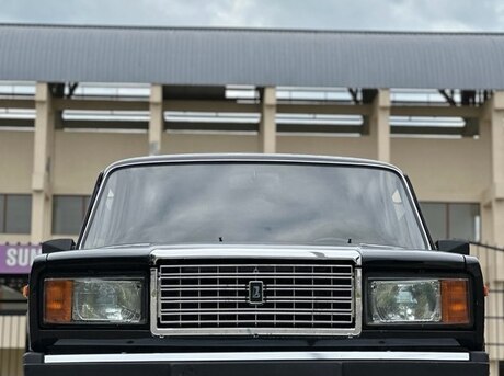 LADA (VAZ) 2107 2011