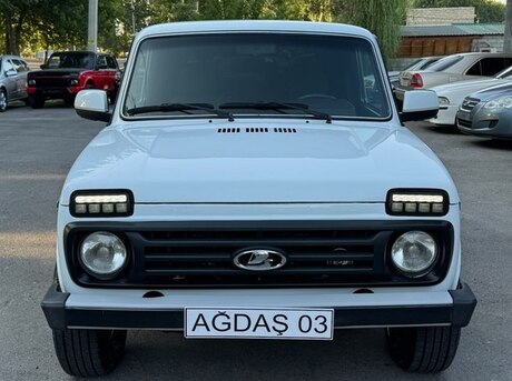 LADA (VAZ) Niva 2013