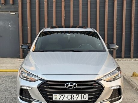 Hyundai Elantra 2018