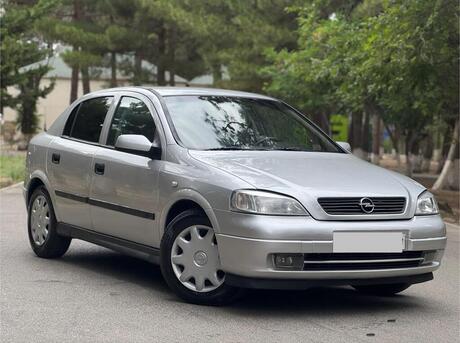 Opel Astra 2002