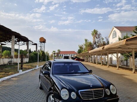Mercedes E 280 2001