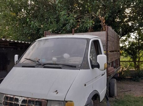 GAZ 330200 1998