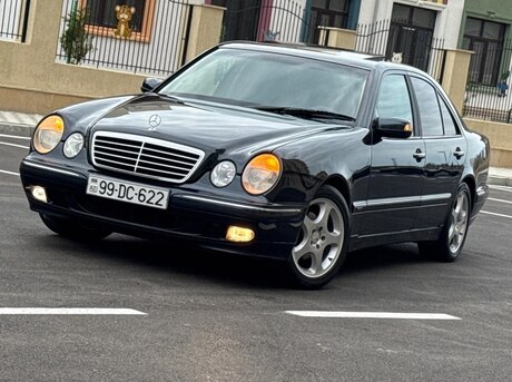 Mercedes E 240 2001