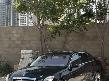 Mercedes E 300 2012