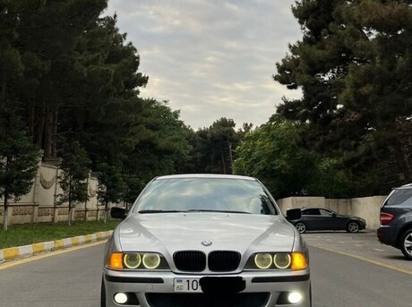 BMW 525 2000