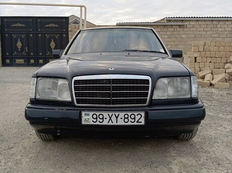 Mercedes E 220 1993