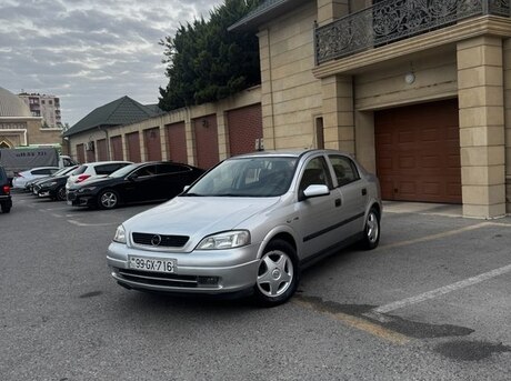 Opel Astra 1998