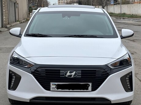 Hyundai IONIQ