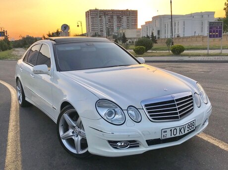 Mercedes E 280