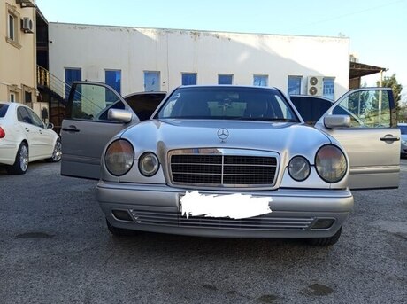 Mercedes E 240 1998