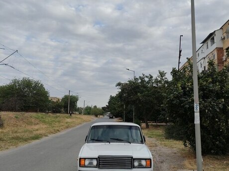 LADA (VAZ) 2107 2003