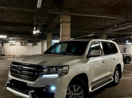 Toyota Land Cruiser 2018