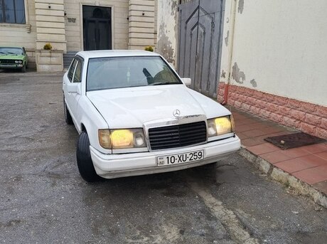 Mercedes E 250 1993