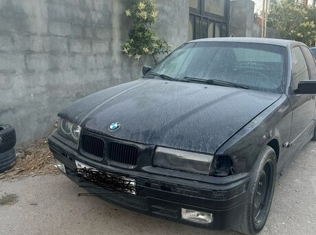 BMW 320 1994