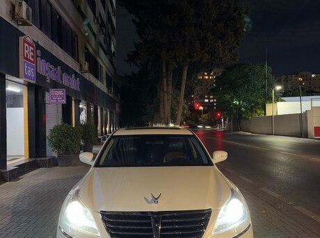 Hyundai Equus 2012