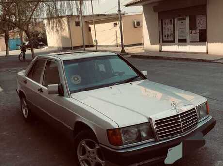 Mercedes 190 1991