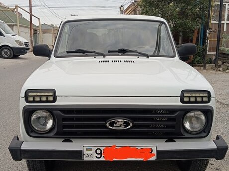 LADA (VAZ) Niva 2013