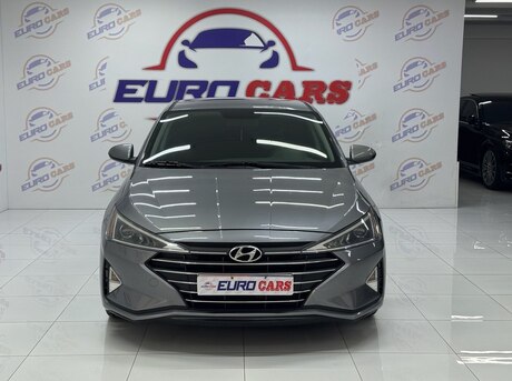 Hyundai Elantra 2019