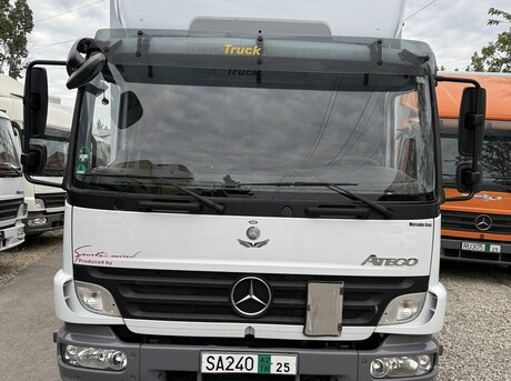 Mercedes Atego 818 2010
