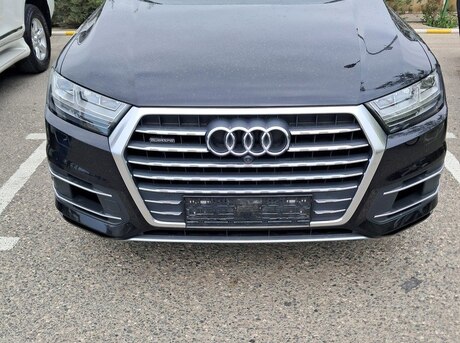 Audi Q7 2017