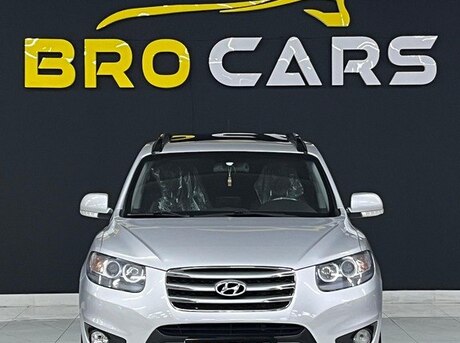 Hyundai Santa Fe 2012