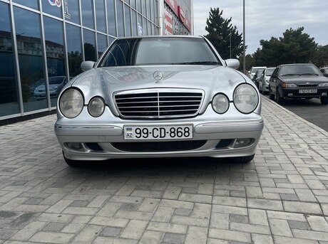 Mercedes E 270 2000