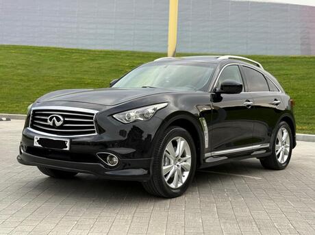 Infiniti FX35 2012