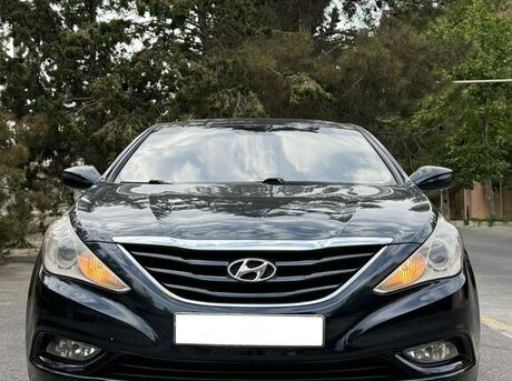 Hyundai Sonata 2011