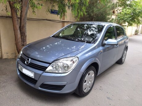 Opel Astra 2005