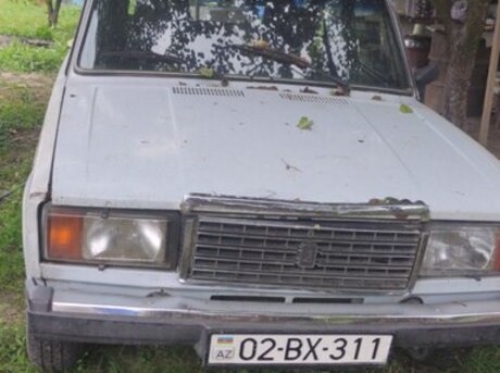 LADA (VAZ) 2107 2000