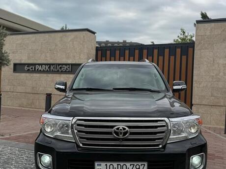 Toyota Land Cruiser 2014