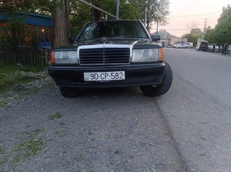 Mercedes 190 1992