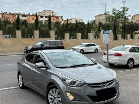 Hyundai Avante 2014