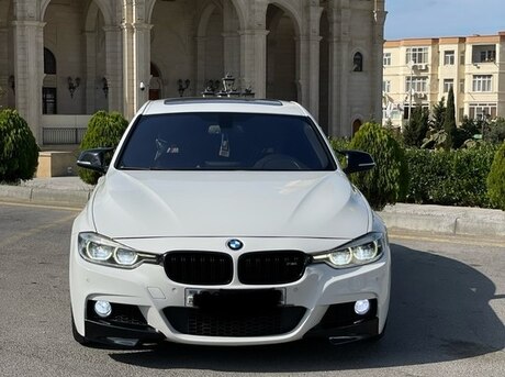 BMW 328 2015
