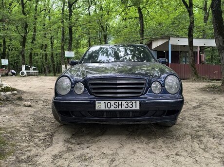Mercedes E 220 d 1998