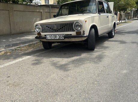 LADA (VAZ) 21011 1986