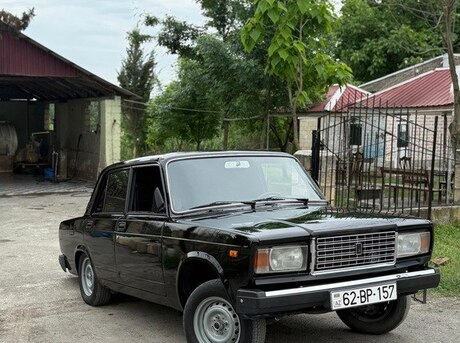 LADA (VAZ) 2107 2011